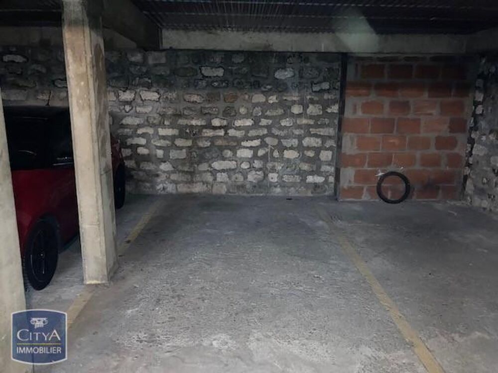 location Parking / Garage Clichy (92110)