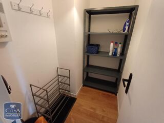  Appartement à louer 1 pièce 32 m²