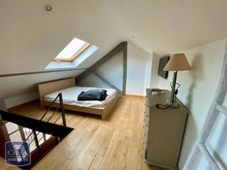  Appartement à louer 3 pièces 46 m²