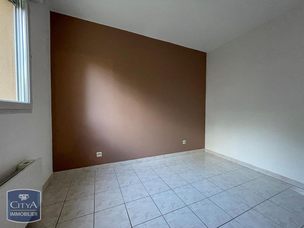 location Appartement - 3 pièce(s) - 56 m² Sorgues (84700)