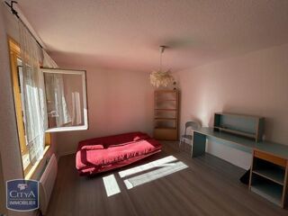 Appartement à louer 1 pièce 27 m²