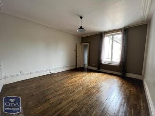  Appartement à louer 3 pièces 65 m²