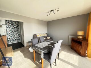 Appartement à louer 1 pièce 34 m²