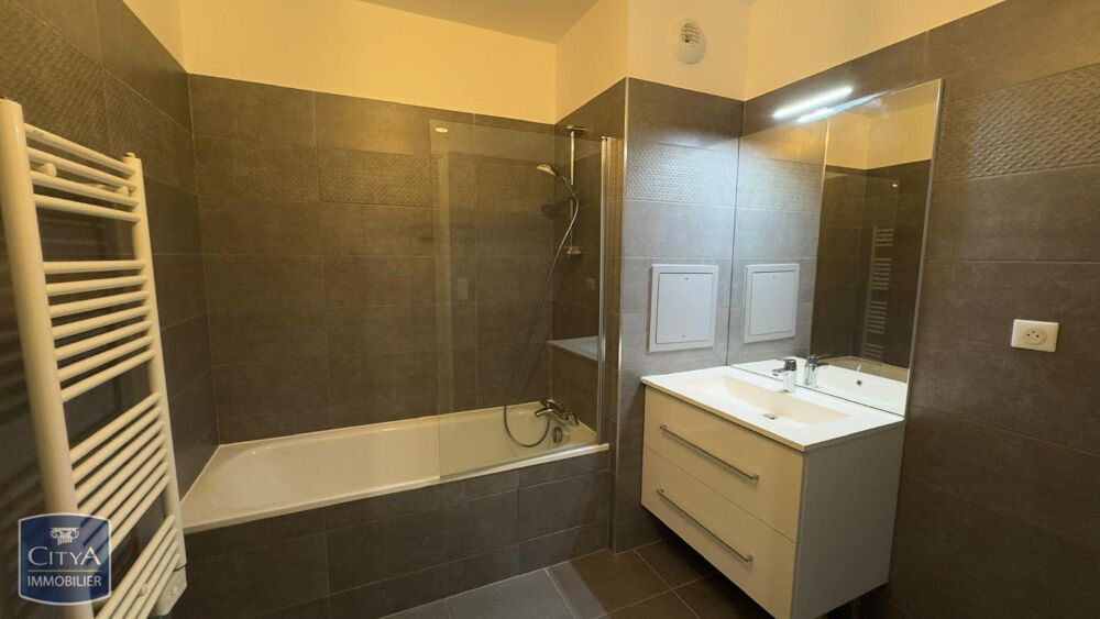 location Appartement - 4 pièce(s) - 78 m² Rueil-Malmaison (92500)