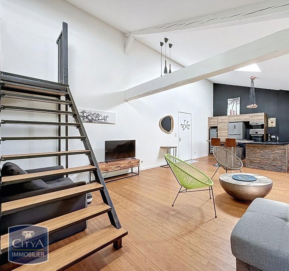 À LOUER : Appartement T2 à Sète meublé , dans le centre ....