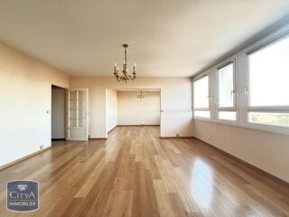  Appartement à louer 3 pièces 88 m²