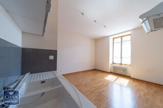  Appartement à louer 2 pièces 35 m²