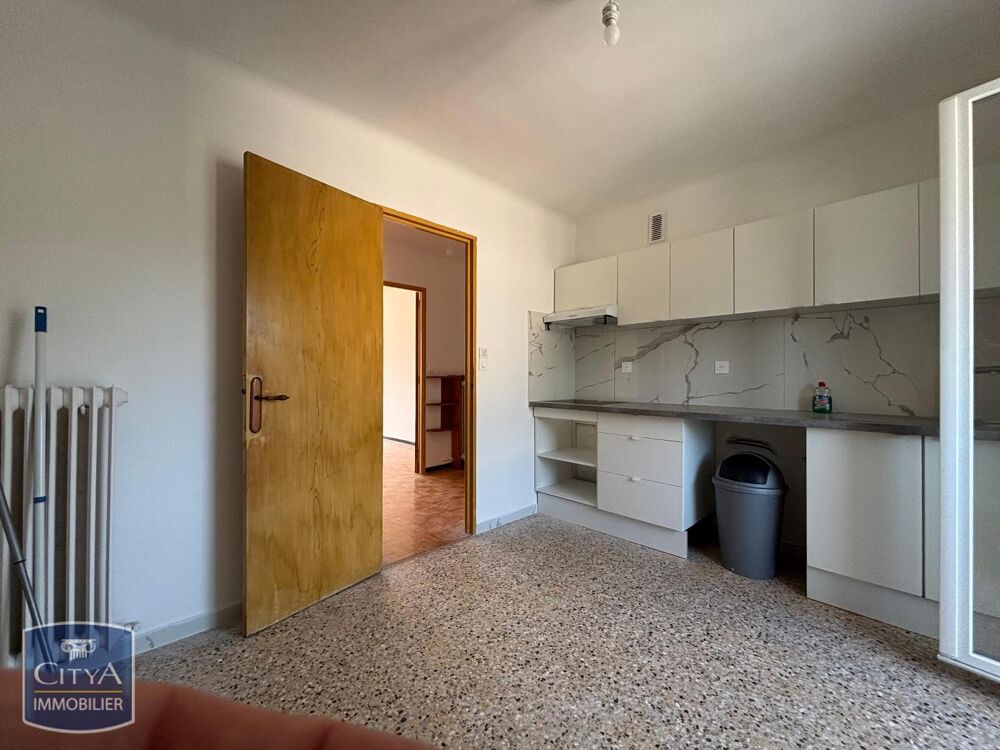 À LOUER : Appartement T3 à Marignane, 13700. Découvrez c....