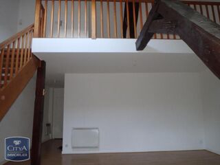  Appartement à louer 2 pièces 46 m²