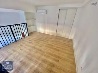 Appartement à louer 1 pièce 37 m²
