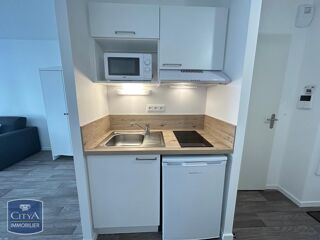  Appartement à louer 1 pièce 25 m²