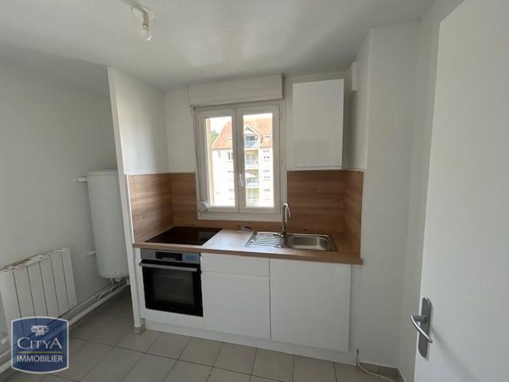 À LOUER : Découvrez ce charmant appartement rénové de ty....