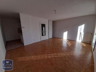  Appartement à louer 2 pièces 55 m²