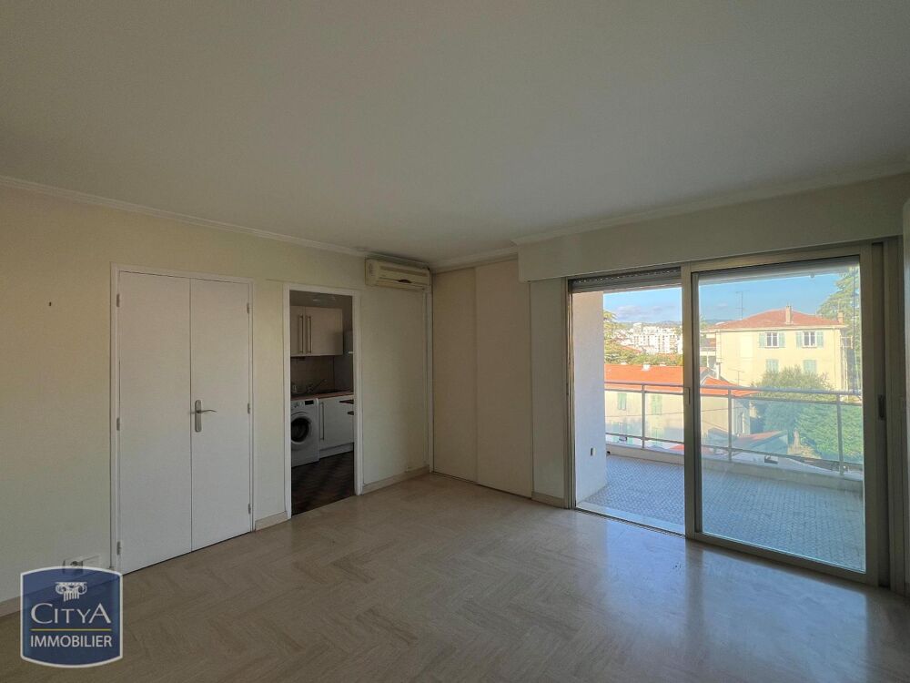 location Appartement - 1 pièce(s) - 29 m² Cannes (06400)