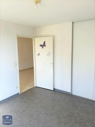  Appartement à louer 2 pièces 45 m²