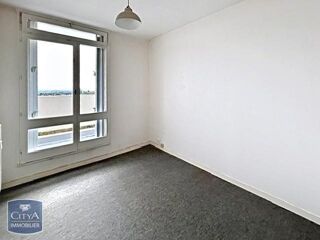 location Appartement - 2 pièce(s) - 43 m² Saint-Brieuc (22000)