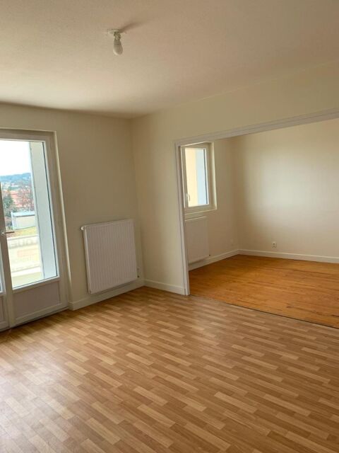  Appartement � louer 4 pi�ces 80 m�