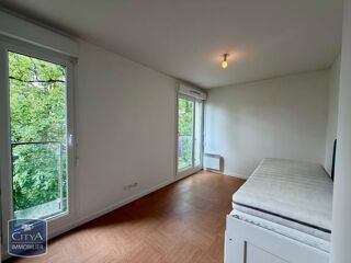  Appartement à louer 3 pièces 64 m²