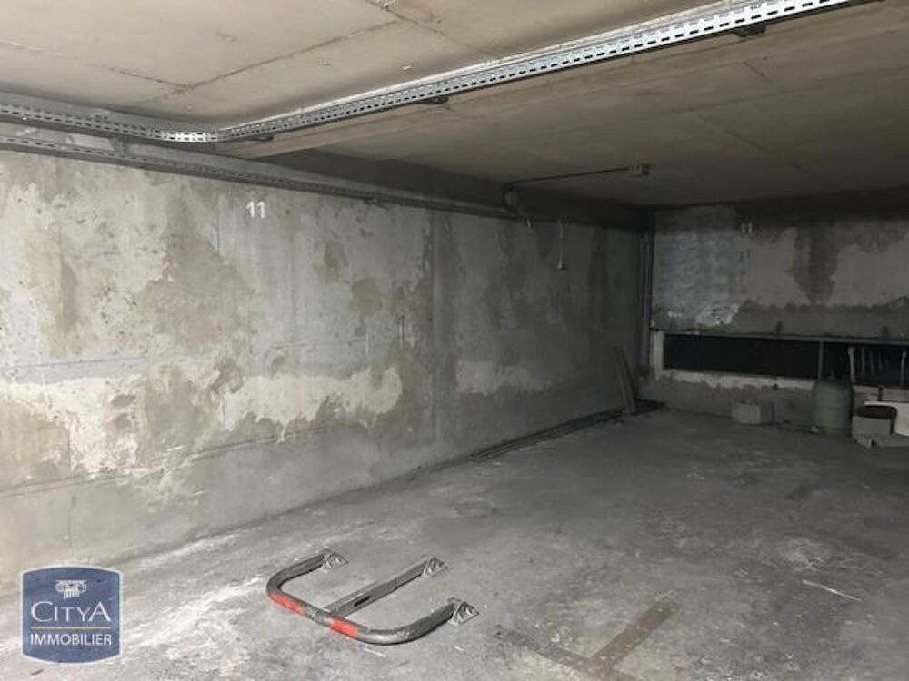 location Parking / Garage Mandelieu-la-Napoule (06210)