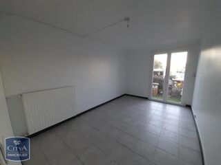  Appartement à louer 3 pièces 70 m²
