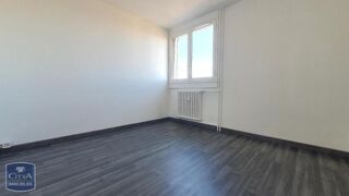  Appartement à louer 3 pièces 53 m²