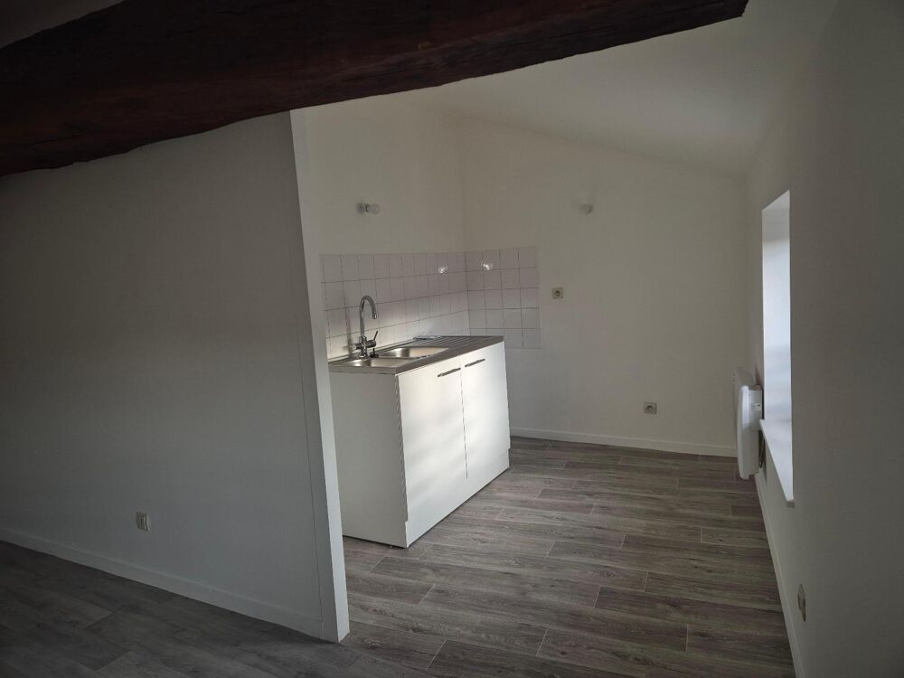 location Appartement - 3 pièce(s) - 52 m² La Chapelle-de-Guinchay (71570)