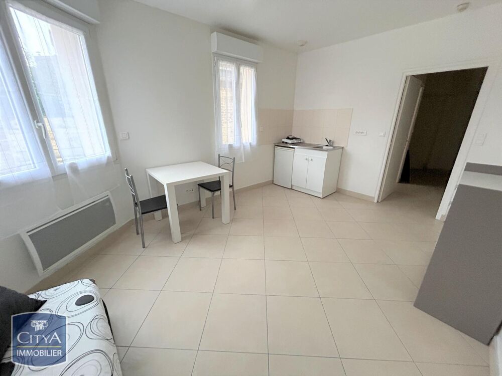 location Appartement - 1 pièce(s) - 25 m² Saint-Quentin (02100)