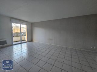  Appartement à louer 2 pièces 48 m²
