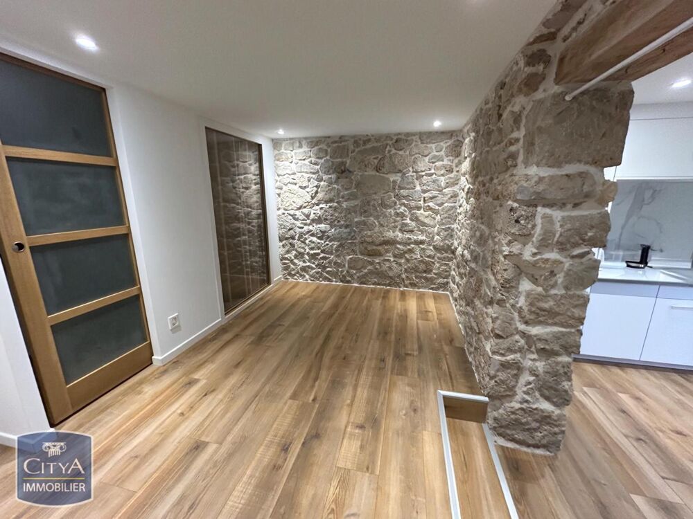 location Appartement - 2 pièce(s) - 57 m² Oyonnax (01100)