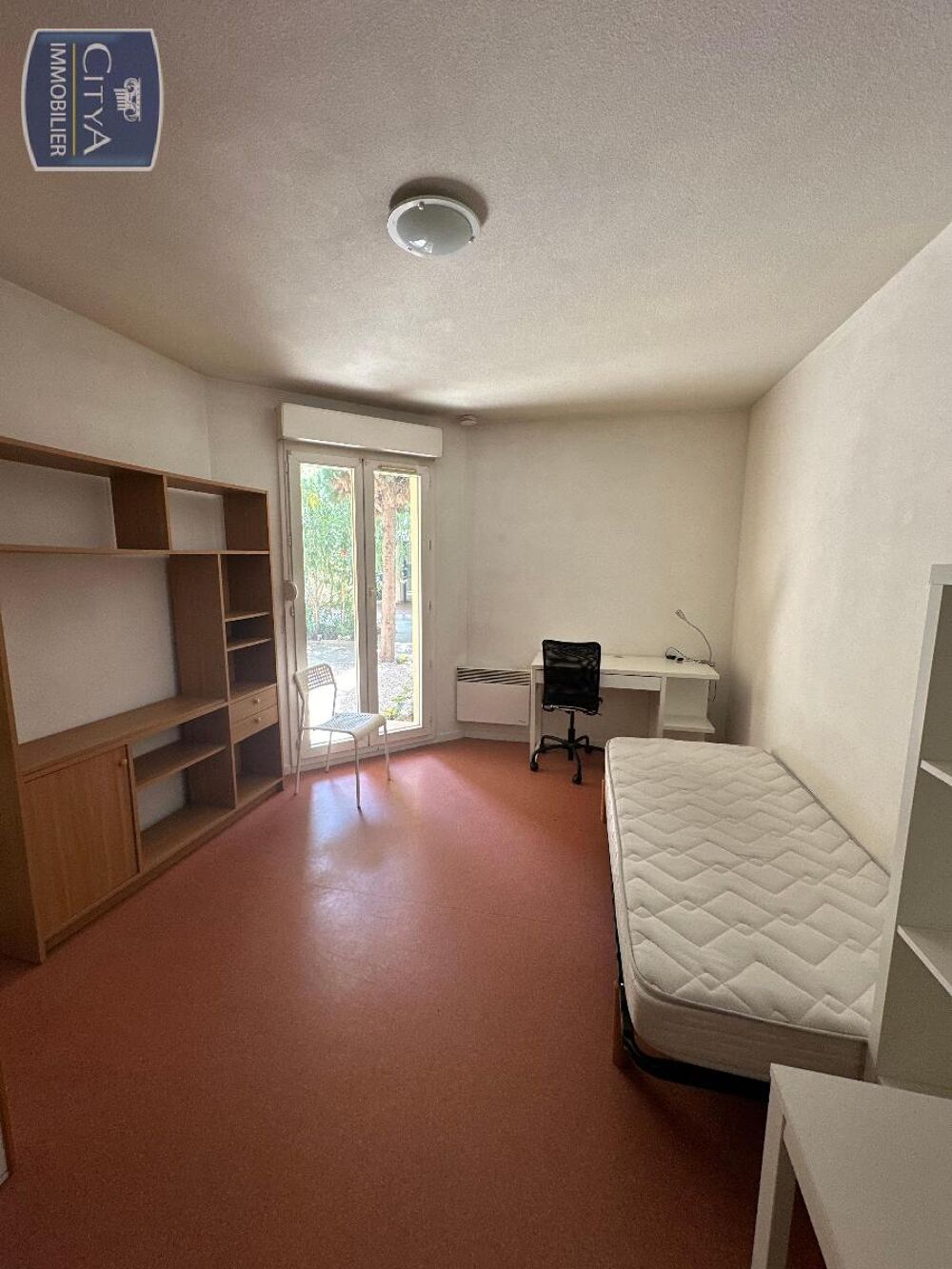 EXCLUSIVITÉ - STUDIO ÉTUDIANT - NIMES CENTRE À louer : J....