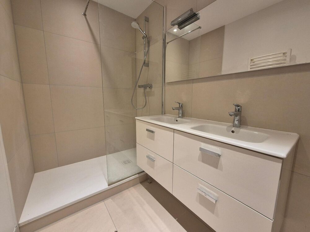 location Appartement - 3 pièce(s) - 62 m² Mâcon (71000)