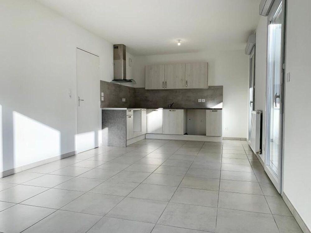 location Appartement - 3 pièce(s) - 61 m² Vaulx-en-Velin (69120)