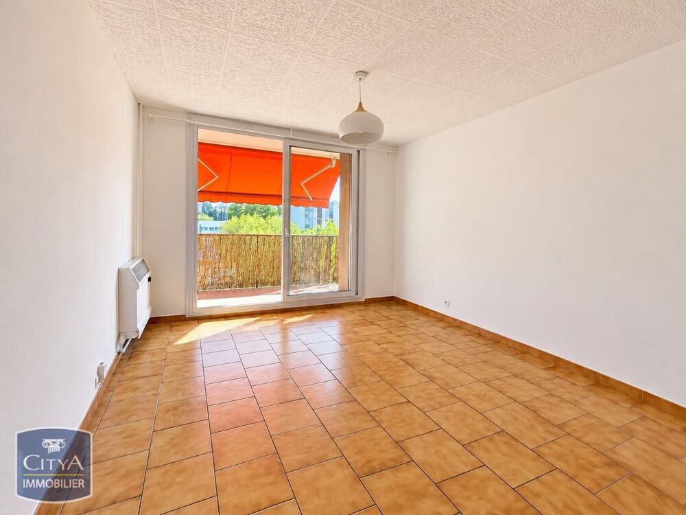 location Appartement - 60 m² Salon-de-Provence (13300)