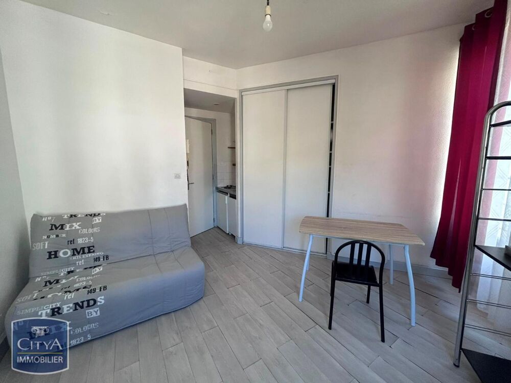 location Appartement - 1 pièce(s) - 17 m² Poitiers (86000)