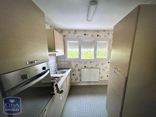  Appartement à louer 3 pièces 73 m²