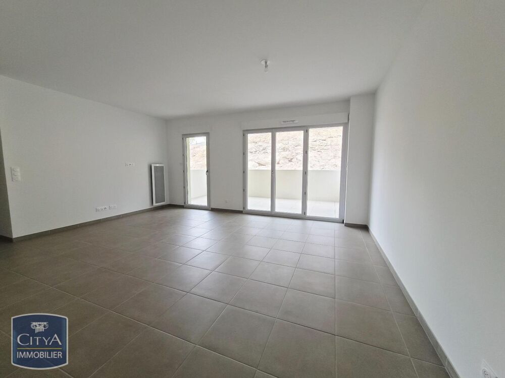 location Appartement - 2 pièce(s) - 56 m² Saint-Raphaël (83700)