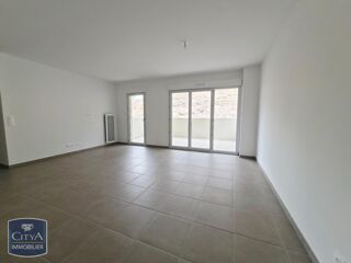 location Appartement - 2 pièce(s) - 56 m² Saint-Raphaël (83700)