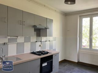  Appartement à louer 3 pièces 49 m²