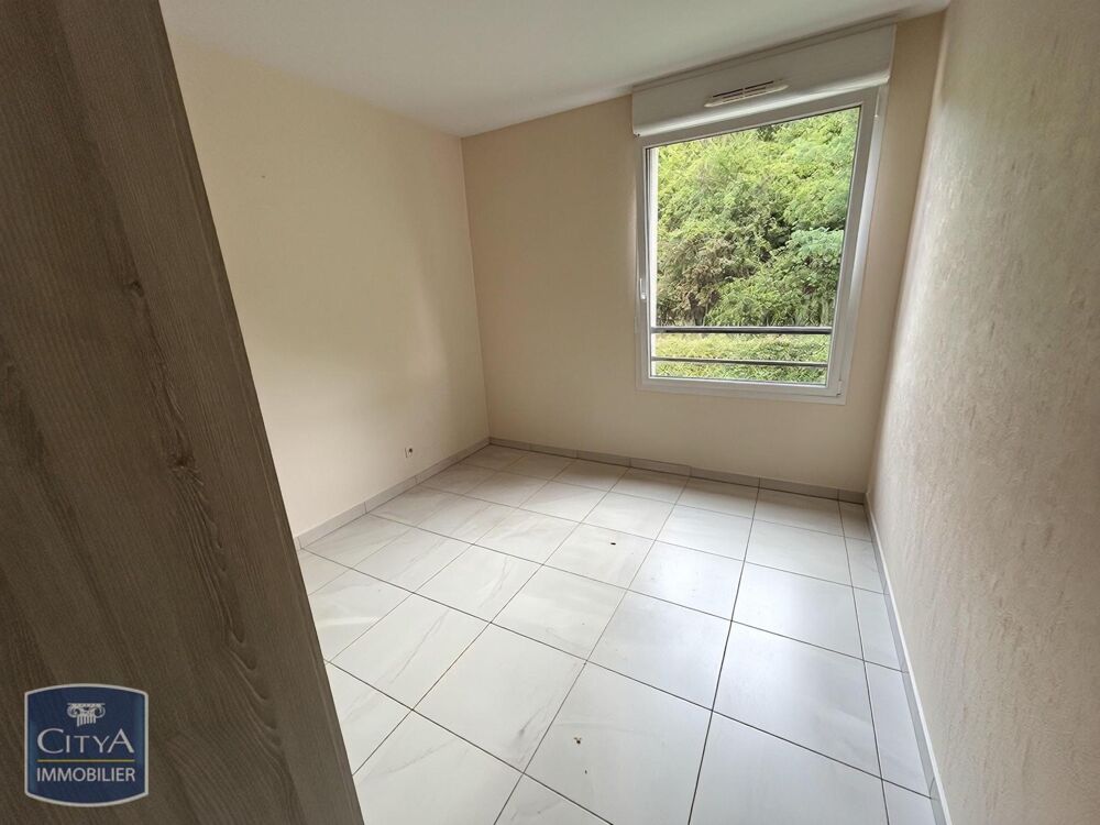À LOUER - APPARTEMENT 5 PIECES - CHEMIN DES VIGNERONS (M....