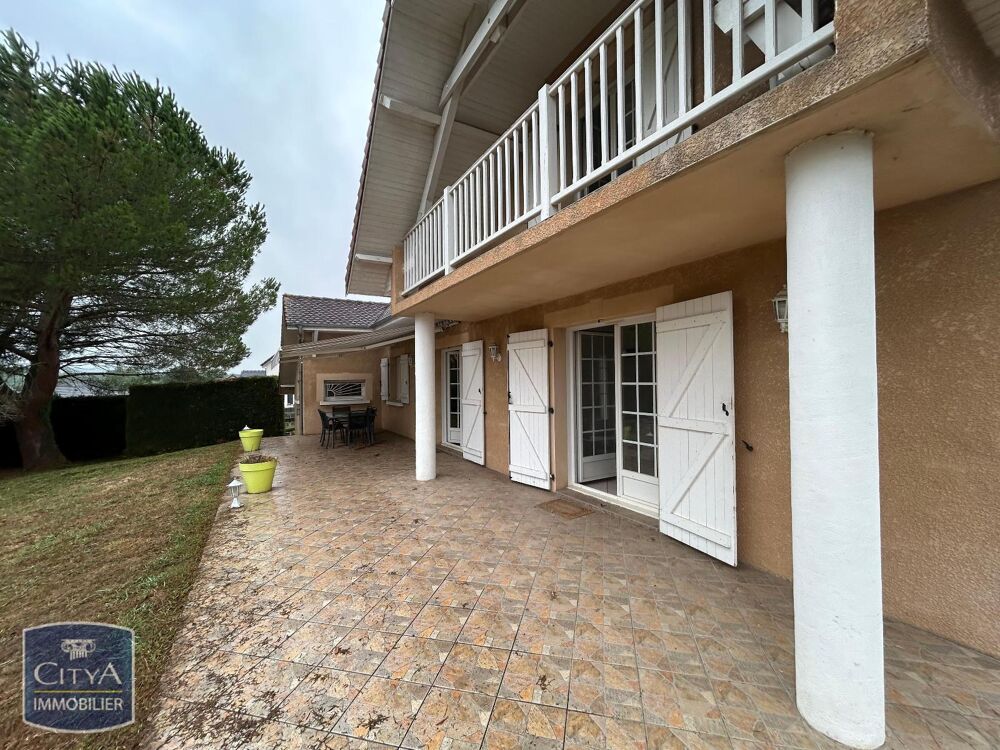 location Maison - 5 pièce(s) - 155 m² Aressy (64320)