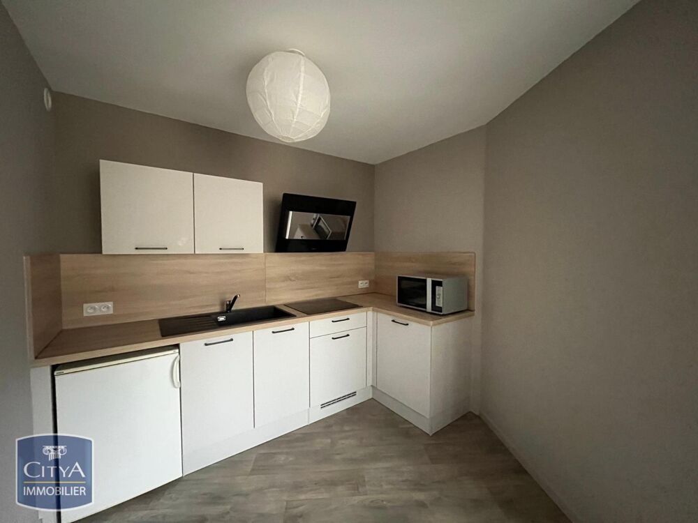 location Appartement - 1 pièce(s) - 37 m² Laval (53000)