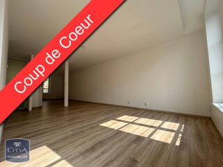  Appartement à louer 2 pièces 71 m²
