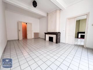  Appartement à louer 4 pièces 84 m²