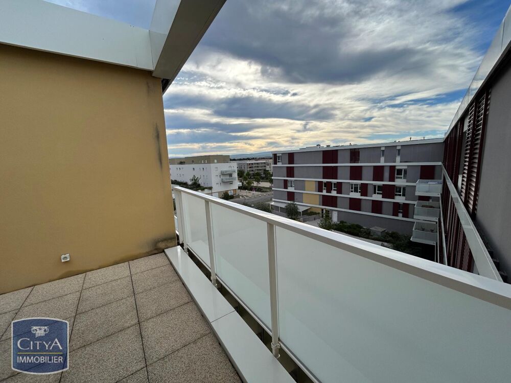 location Appartement - 3 pièce(s) - 82 m² Monteux (84170)