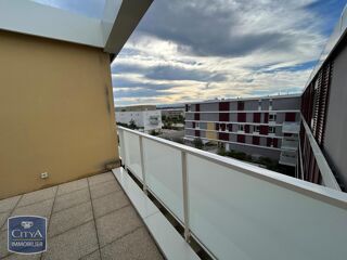  Appartement à louer 3 pièces 82 m²