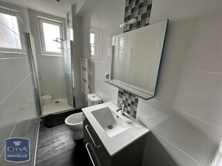  Appartement à louer 2 pièces 47 m²
