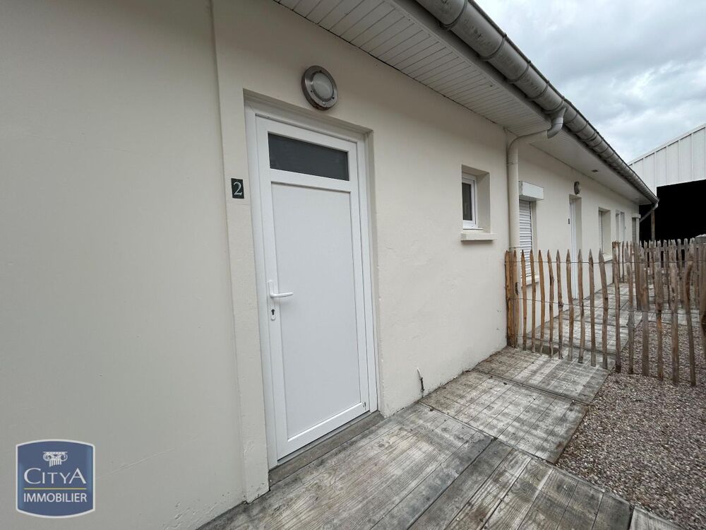 Venez découvrir ce charmant appartement T1 meublé de 19.....