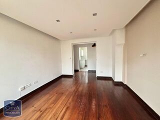  Appartement à louer 3 pièces 55 m²