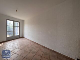  Villa à louer 5 pièces 112 m²