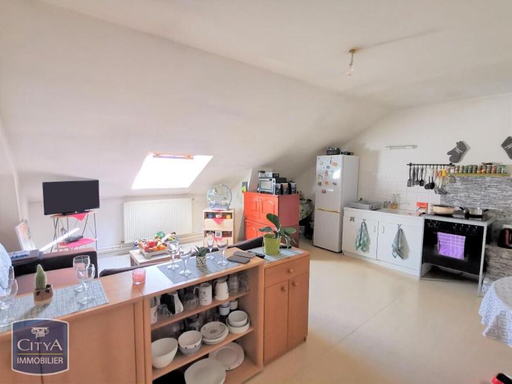 location Appartement - 3 pièce(s) - 63 m² Crécy-sur-Serre (02270)